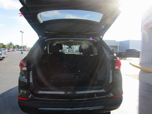 Certified 2023 Chevrolet Equinox LT FWD image 17