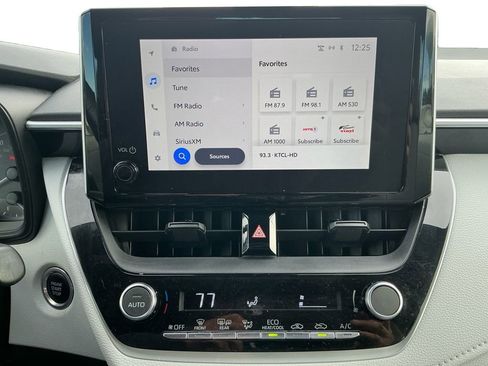 Used 2023 Toyota Corolla SE image 24