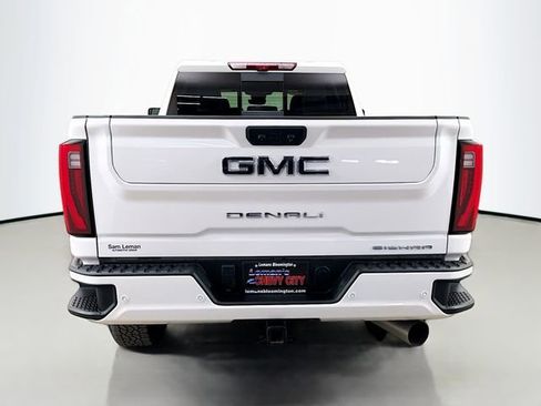 Used 2025 GMC Sierra 2500 Denali Ultimate w/ LPO, GMC Protection Package image 9