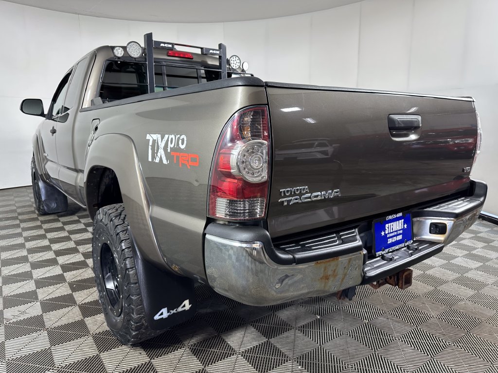 Used 2012 Toyota Tacoma 4x4 Access Cab V6 w/ TRD Off-Road Pkg image 3