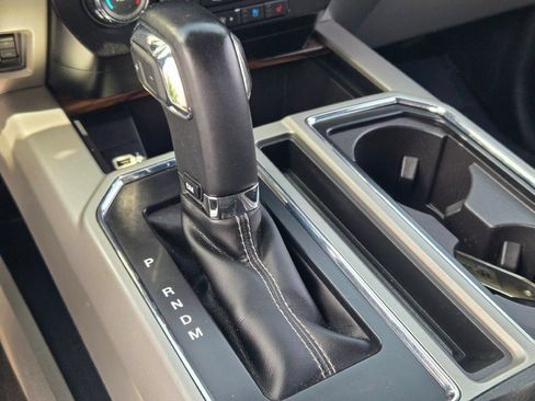 Used 2019 Ford F150 Lariat AWD/4WD image 34