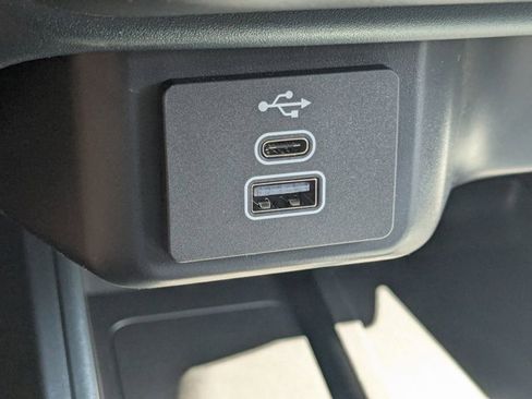 New 2026 Ford Maverick XL image 28