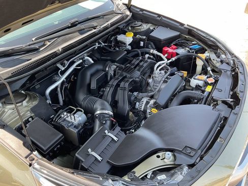 Used 2020 Subaru Outback Touring w/ Popular Package #2 AWD/4WD image 60