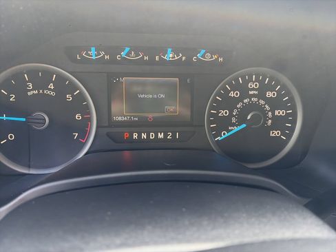 Used 2017 Ford F150 XLT w/ Equipment Group 302A Luxury RWD image 34