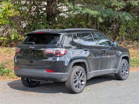 New 2026 Jeep Compass Limited image 5