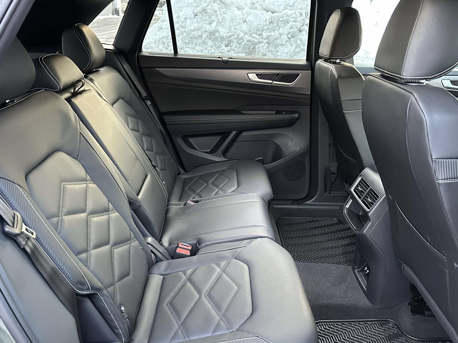 New 2026 Volkswagen Atlas Cross Sport SE AWD/4WD image 14