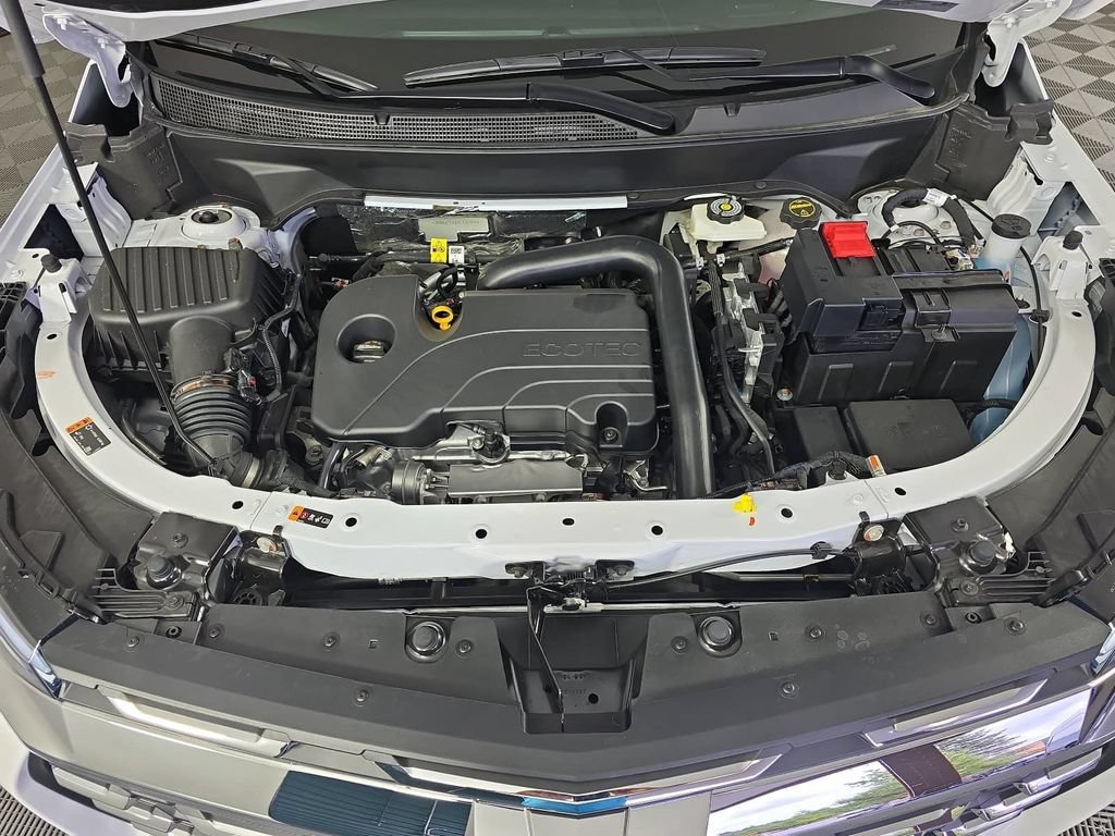 New 2027 Chevrolet Equinox LT AWD/4WD image 32