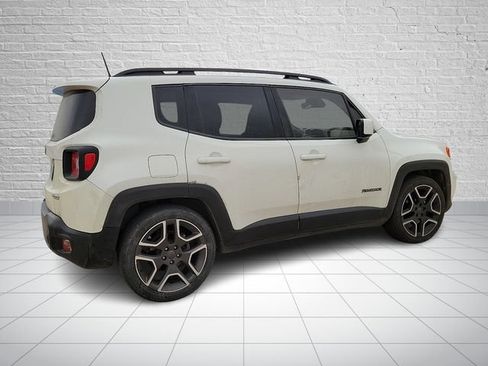 Used 2020 Jeep Renegade Latitude FWD image 3