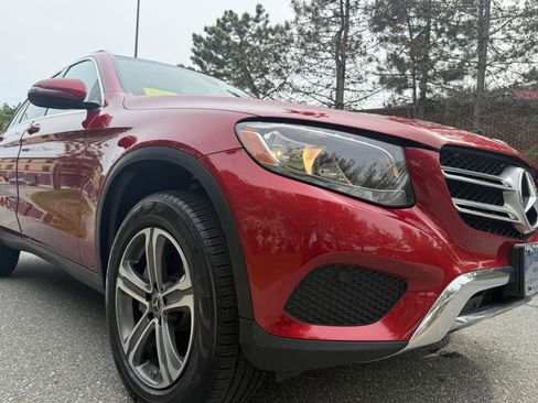 Used 2018 Mercedes-Benz GLC 300 4MATIC image 31