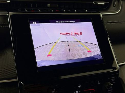 New 2025 Jeep Grand Cherokee L Altitude image 13