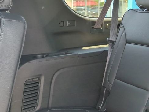 Used 2024 GMC Yukon XL Denali w/ Max Trailering Package AWD/4WD image 28