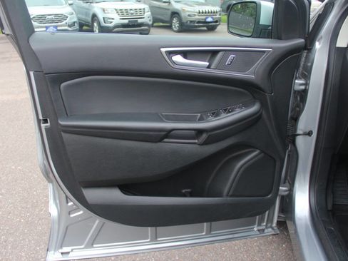 Certified 2022 Ford Edge SEL image 25