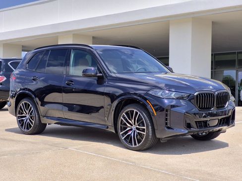 New 2026 BMW X5 sDrive40i w/ M Sport Package RWD image 3