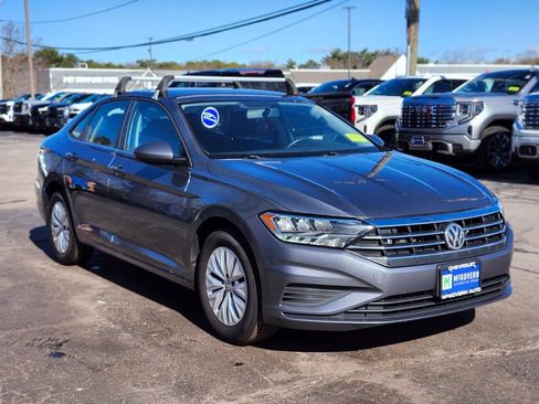 Used 2019 Volkswagen Jetta S image 7