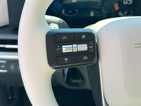 New 2026 Hyundai Santa Fe SE image 35