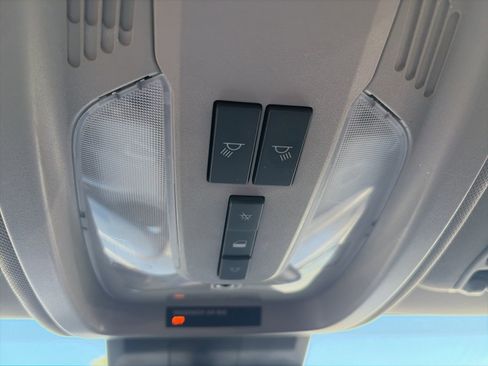 Used 2016 Chevrolet Equinox LT w/ Convenience Package image 21