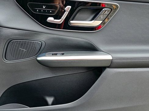 New 2026 Mercedes-Benz GLC 300 4MATIC image 35