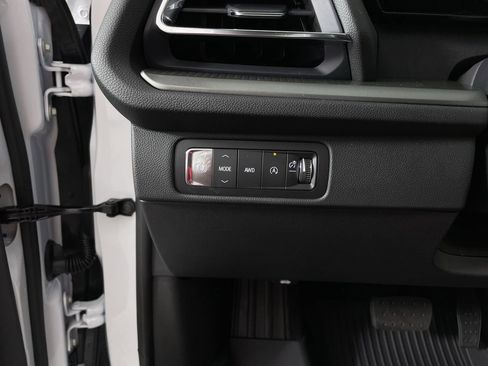 New 2026 Chevrolet Traverse LT w/ Sun and Wheel Package image 77