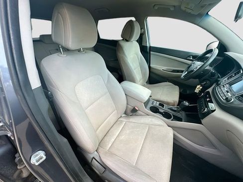 Used 2016 Hyundai Tucson SE w/ Option Group 02 image 26