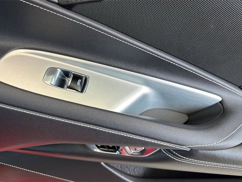 Used 2024 Chevrolet Corvette Stingray Coupe w/ Z51 Performance Package image 18