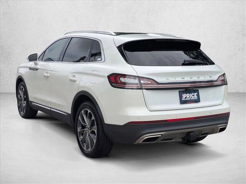 Used 2022 Lincoln Nautilus Reserve w/ Class II Trailer Tow Package FWD image 8