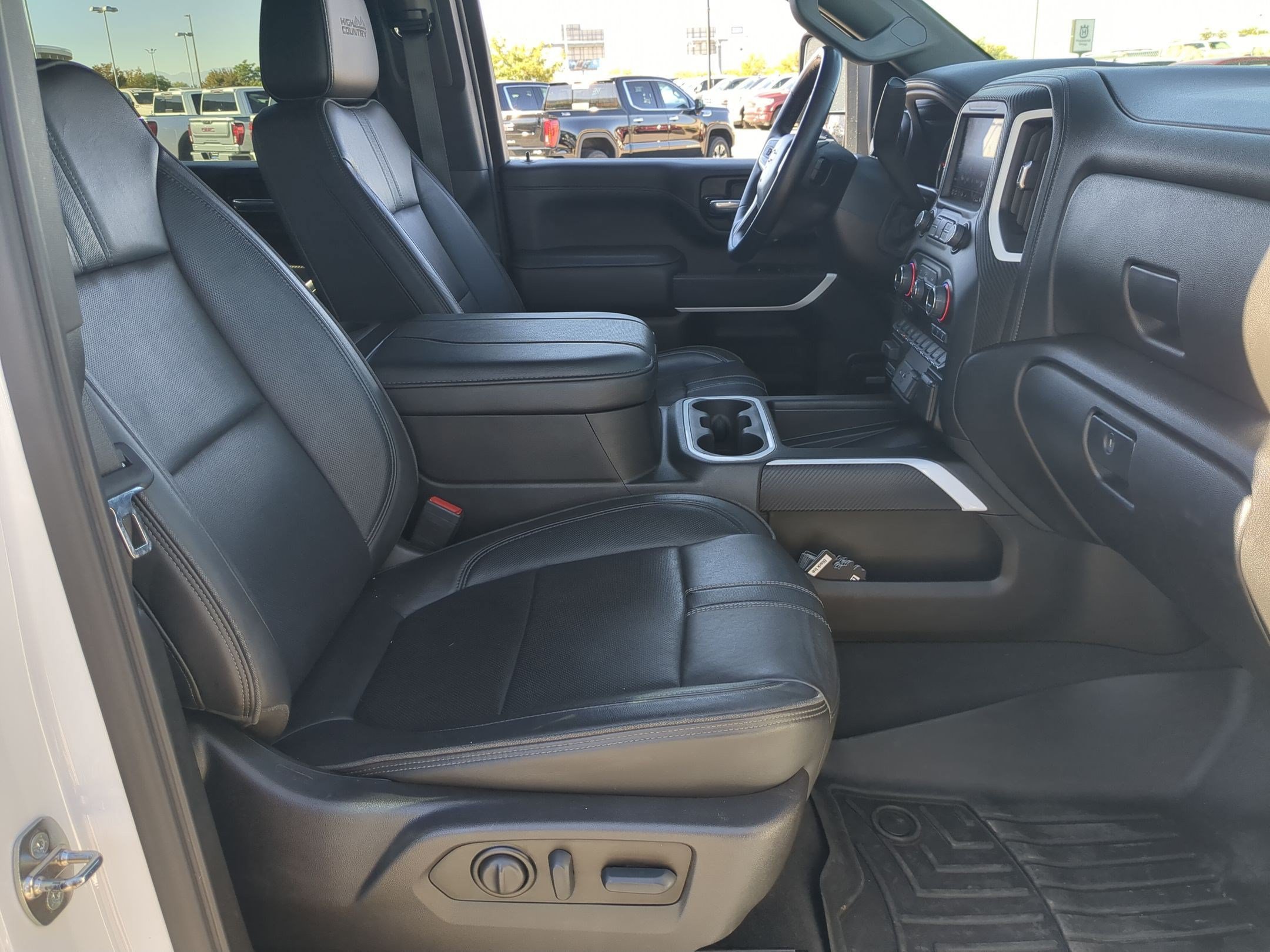 Used 2023 Chevrolet Silverado 3500 High Country w/ Z71 Off-Road Package AWD/4WD image 31