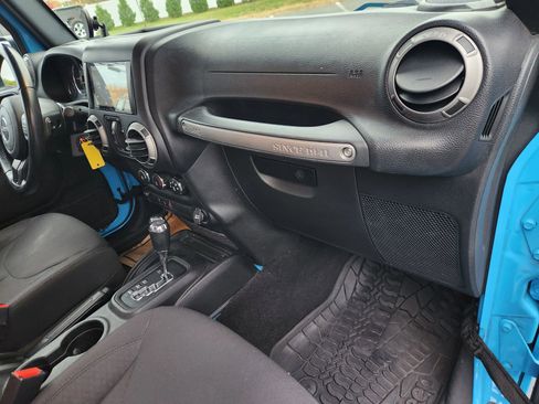 Used 2017 Jeep Wrangler Unlimited Sport w/ Quick Order Package 24S image 41