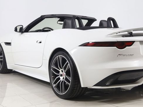 Used 2018 Jaguar F-TYPE R-Dynamic RWD image 31