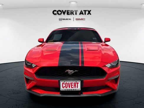 Used 2020 Ford Mustang Convertible RWD image 2