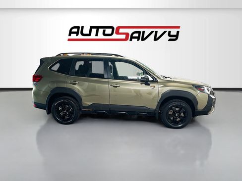 Used 2024 Subaru Forester Wilderness w/ Wilderness Package AWD/4WD image 8