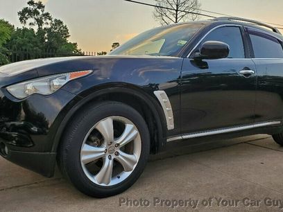 Used 2010 INFINITI FX35 AWD w/ Navigation Pkg