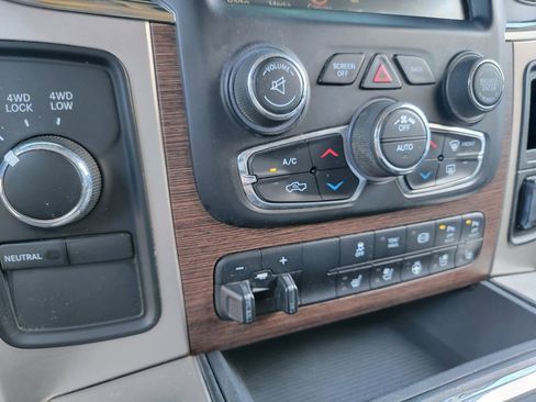 Used 2017 RAM 3500 Laramie image 21