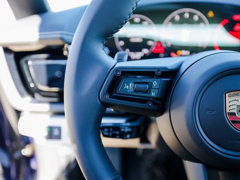 New 2026 Porsche Panamera image 17