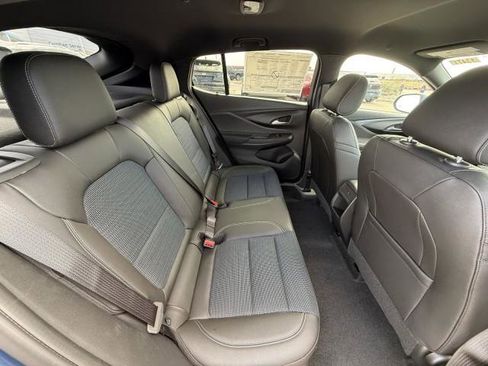 New 2026 Buick Envista Preferred image 32