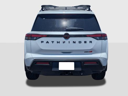 New 2026 Nissan Pathfinder Rock Creek w/ Rock Creek Premium Package AWD/4WD image 4
