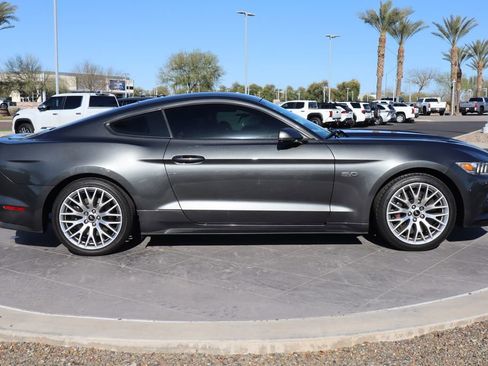 Used 2017 Ford Mustang GT Premium w/ GT Performance Package image 4