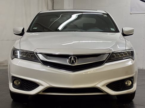Used 2018 Acura ILX FWD image 12