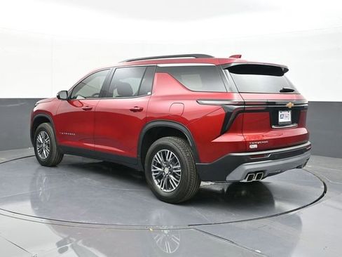New 2026 Chevrolet Traverse LT w/ Driver Confidence Package FWD image 11