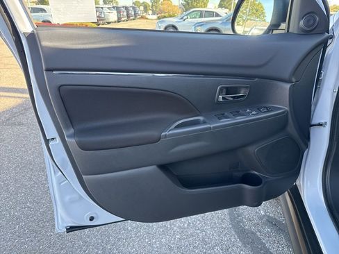 New 2026 Mitsubishi Outlander Sport ES image 27