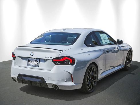 New 2026 BMW 230i Coupe w/ Premium Package RWD image 6