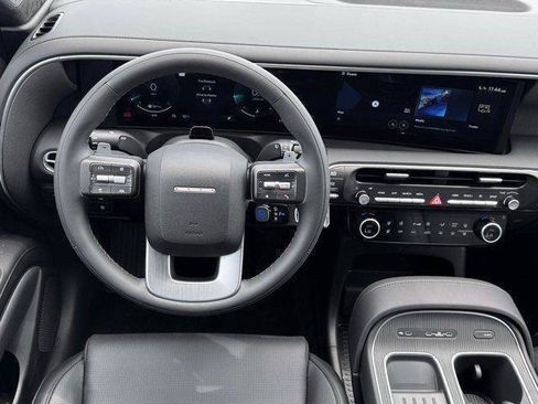 New 2026 Hyundai Palisade Calligraphy FWD image 17