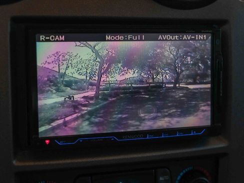 Used 2004 HUMMER H2 w/ Chrome Appearance Package image 35