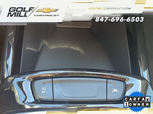Used 2025 Chevrolet Trax LT w/ LT Convenience Package FWD image 22