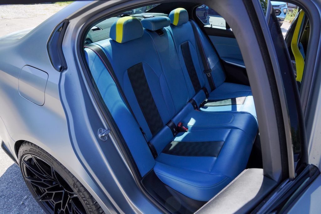 Used 2025 BMW M3 w/ M Carbon Exterior Package RWD image 51