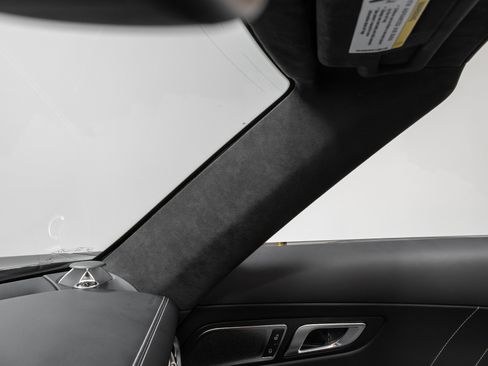 Used 2012 Mercedes-Benz SLS AMG Roadster image 71