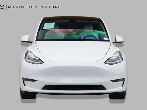 Used 2021 Tesla Model Y Long Range AWD/4WD image 5