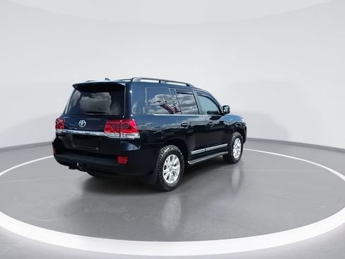 Used 2017 Toyota Land Cruiser AWD/4WD image 8