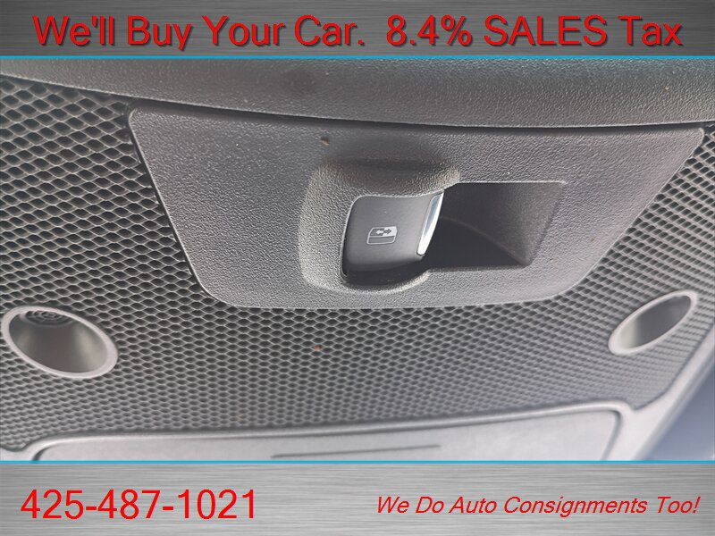 Used 2015 Ford F150 Platinum w/ Equipment Group 701A Luxury AWD/4WD image 38