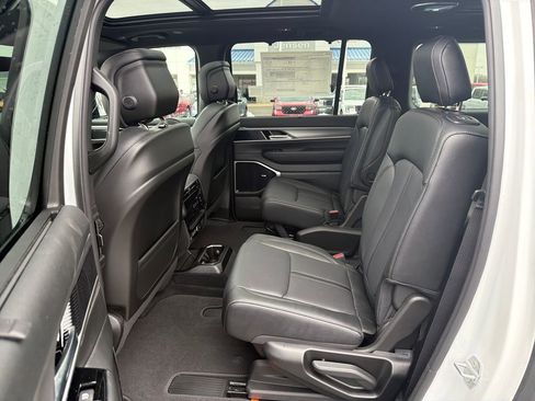 New 2026 Jeep Grand Wagoneer L Limited image 25