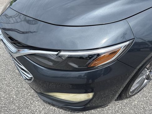 Used 2021 Chevrolet Malibu LT FWD image 6
